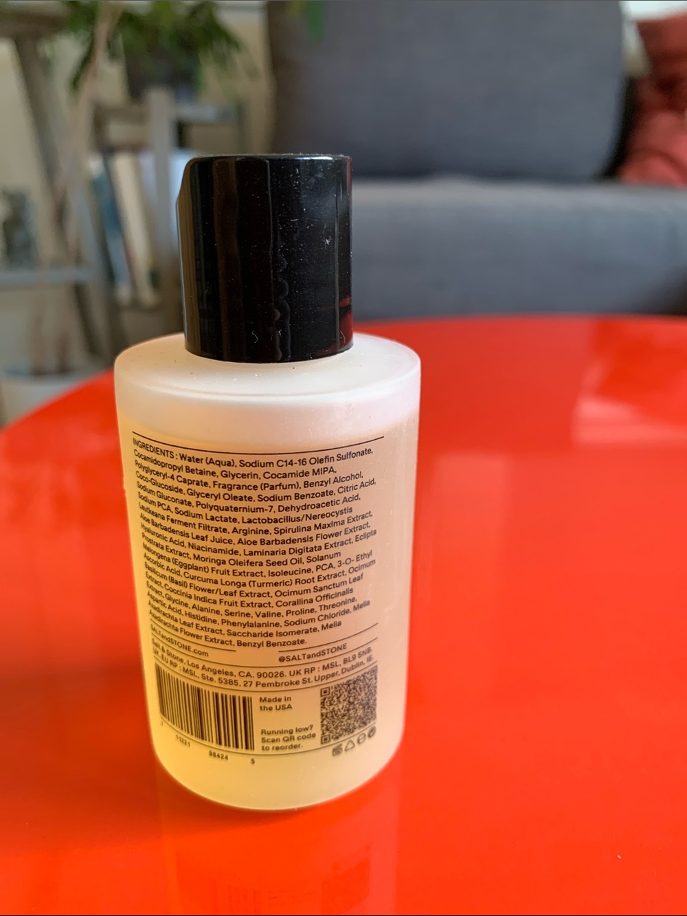 Salt & Stone Santal & Vetiver Body Wash - White - Picture 2 of 2